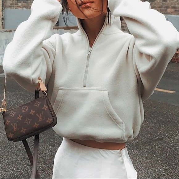 Lena sweater from aritzia - Picture 1 of 3